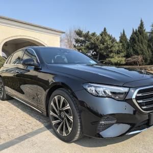 Mercedes E300 in Beijing