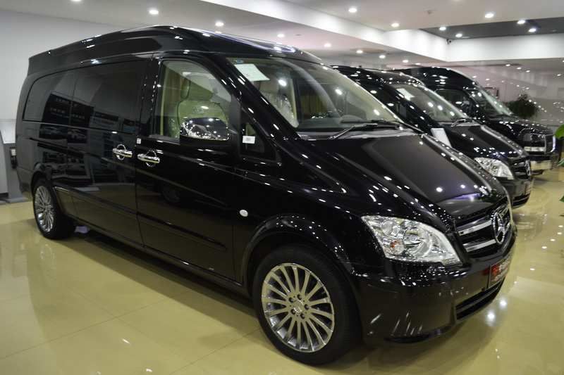 Mercedes Vito in Hong Kong